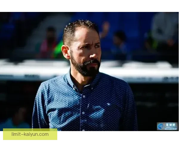 赖斯职业态度持续受到好评，展现出稳定的表现和良好的竞争力。